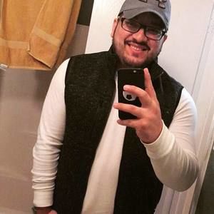 Meet your Posher, Carlos